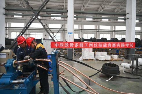 三大工序多轮竞技｜DB视讯
股份多能工岗位技能赛场上演“星”级对决